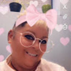 Meet your Posher, Chrissy